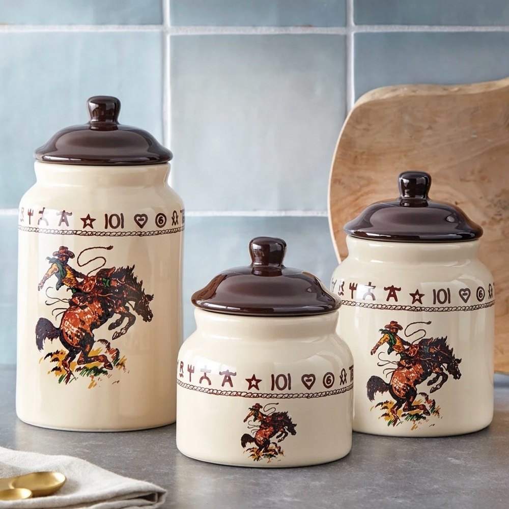 New never used. Bronco & Brands Canister Set